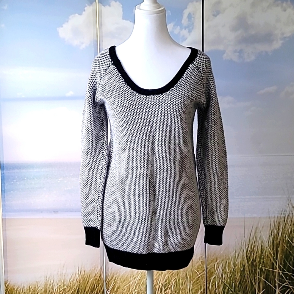 Guess Oversized Low Cut Sweater